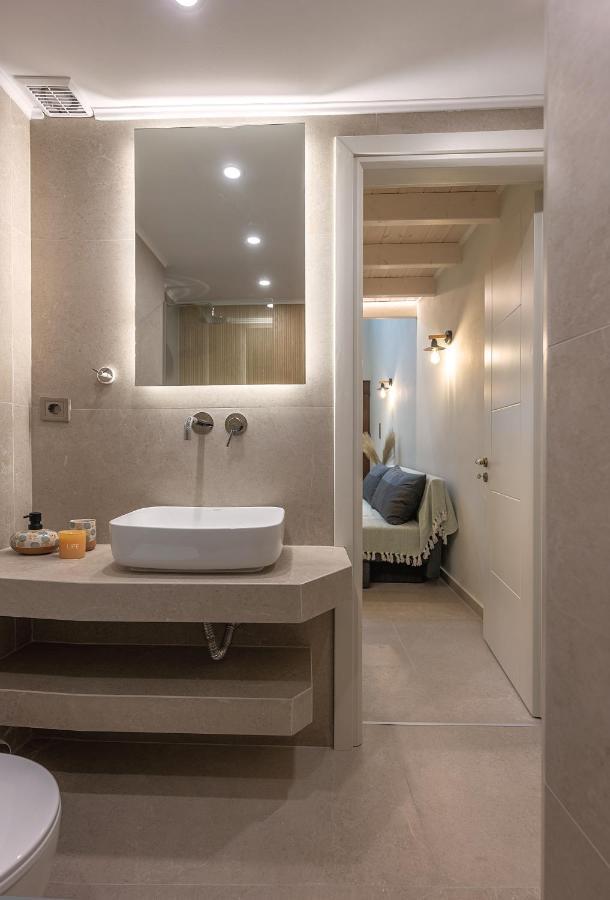 פרבזה Apollo Luxury Suites מראה חיצוני תמונה